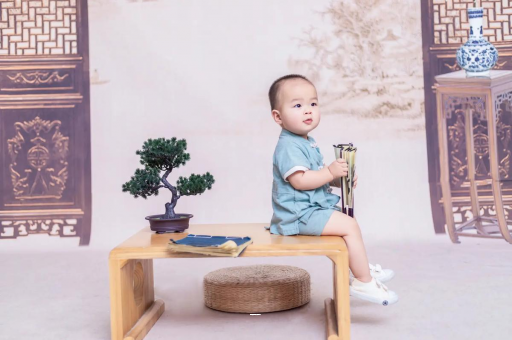 大丰四个月宝宝可以坐着吗 大丰四个月宝宝可以坐着吗